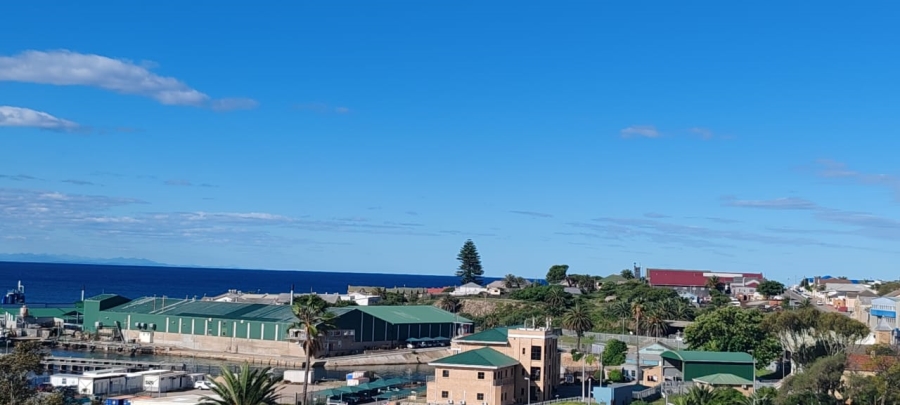 3 Bedroom Property for Sale in Mossel Bay Central Western Cape